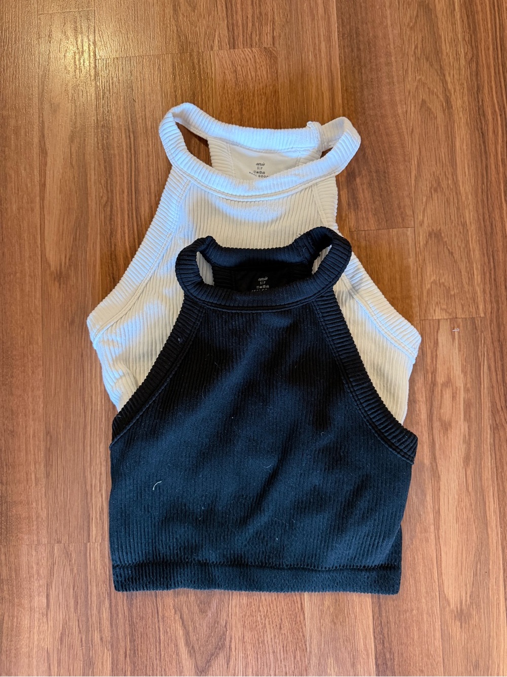 Aerie Black & White Halter Crop Athletic Shirts